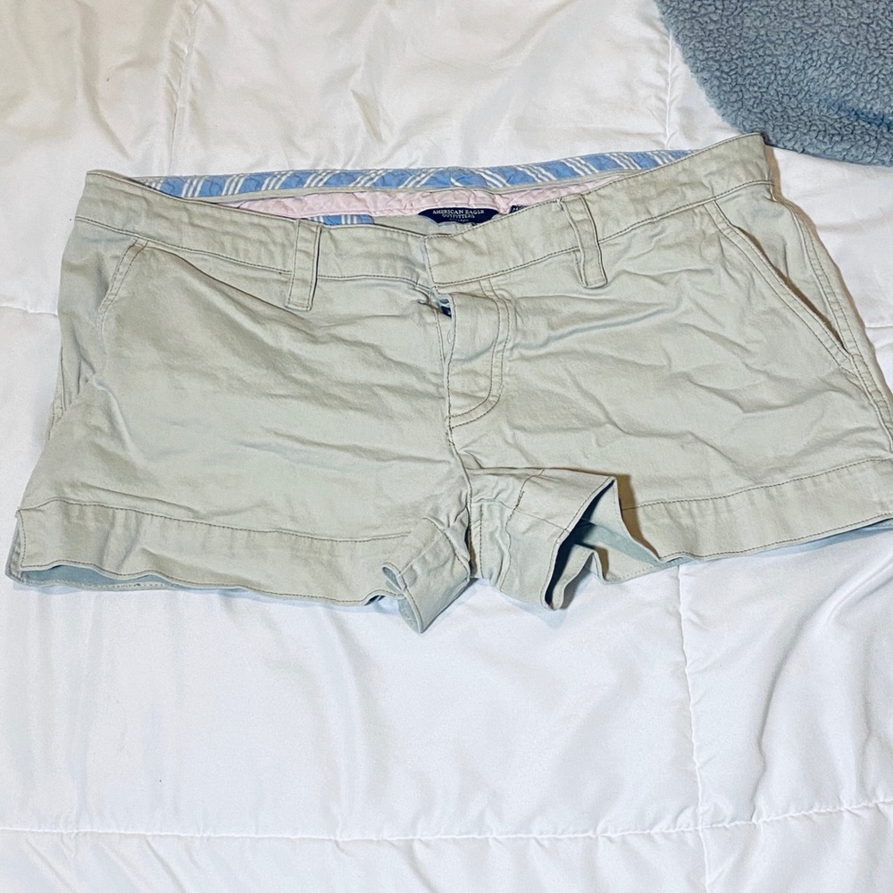 American Eagle Shorts !!!!!!